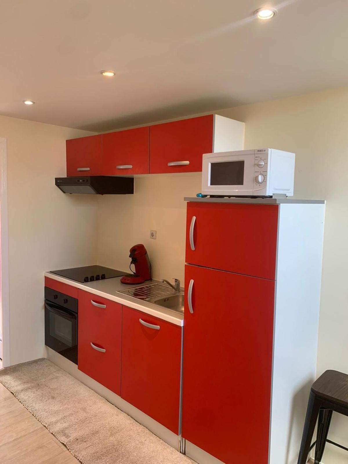 Studio Meuble Dans Une Maison Limay Bagian luar foto